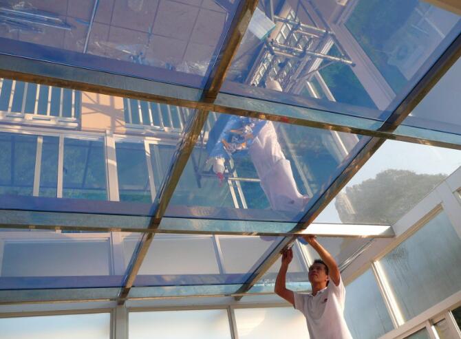 建筑玻璃膜如何實現隔熱節能